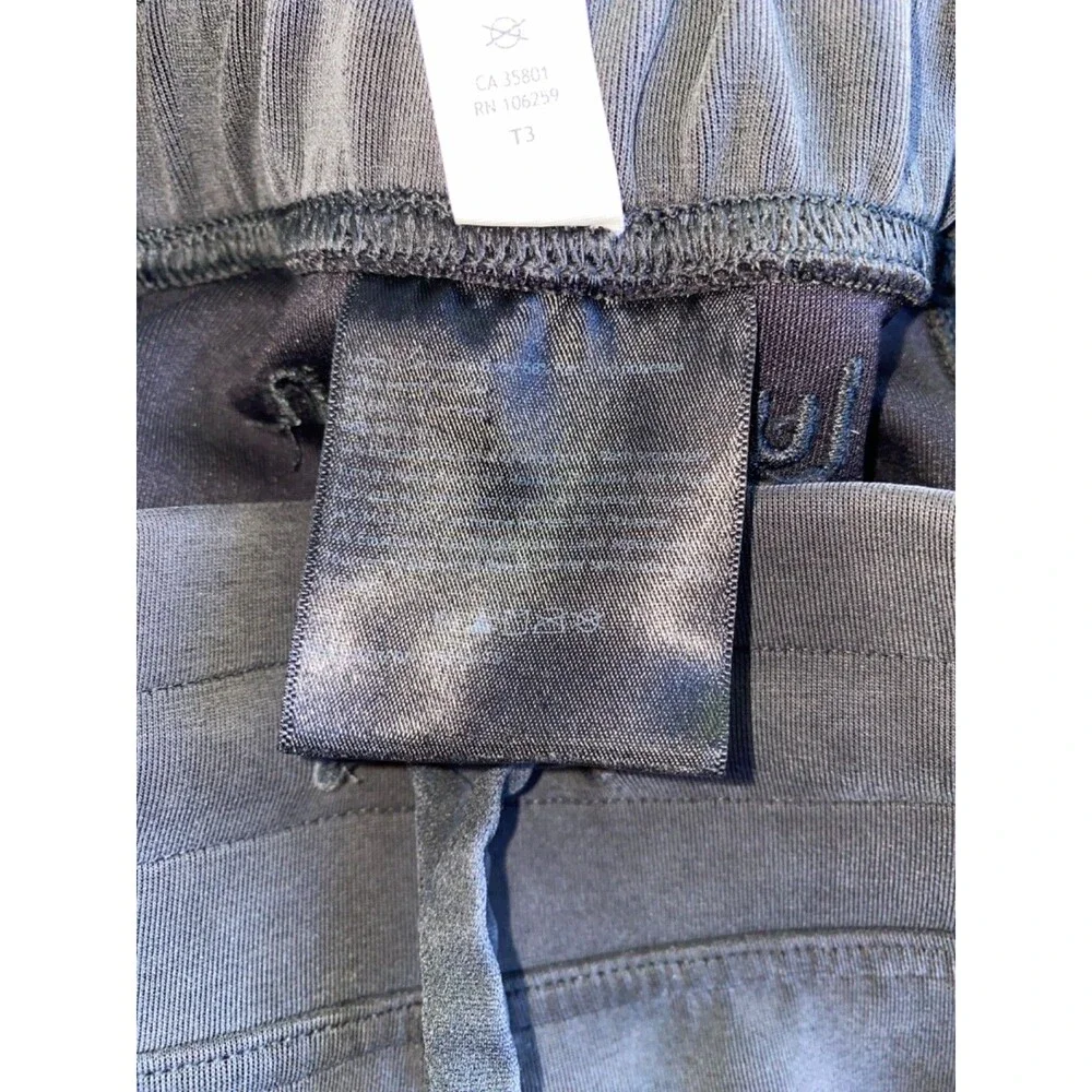 lululemon soft ambitions grey shorts size 6 - Picture 9 of 10